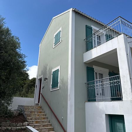 Regina Villa Фискардо Екстериор снимка